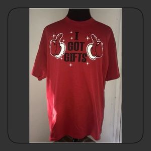 XL- NWOT "I Got Gifts" Funny Christmas Santa Shirt